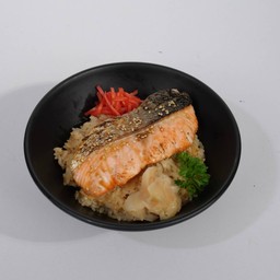 ข้าวหน้าแซลมอนย่าง