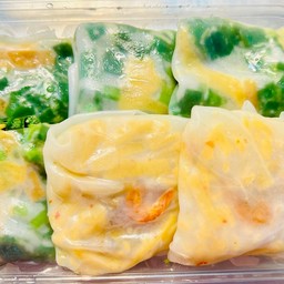 ไส้กุยช่าย 2ชิ้น + ไส้หน่อไม้ 4ชิ้น
