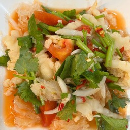 ยำเล็บมือนาง