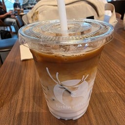 Luckin Coffee Jewel
