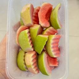 ฝรั่งแดง