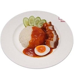 ข้าวหมูกรอบ ไข่ (บุญเลิศบะหมี่หมูแดง)