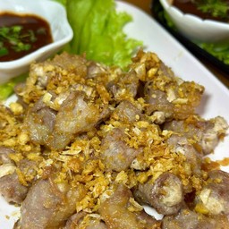 ไส้อ่อนทอดกระเทียม