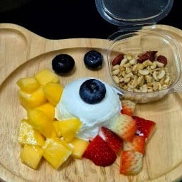 กรีกโยเกิร์ตโฮมเมด&ผลไม้สด 🍇🍓บ้านน้องอคิณ