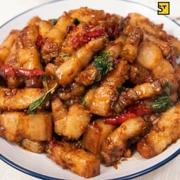 กะเพรา-สามชั้น-(กับข้าว)