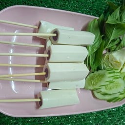 ร้านอันนา ลูกชิ้นปิ้งเตาถ่าน