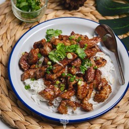 ข้าวหมูน้ำมันหอย