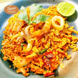 ข้าวผัดต้มยำ