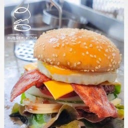 Burger Kitor หน้าห้างโลตัสปิ่นเกล้า เบอร์เกอร์ กีตอ หน้าห้างโลตัสปิ่นเกล้า