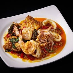 รวมมิตรทะเลผัดฉ่า