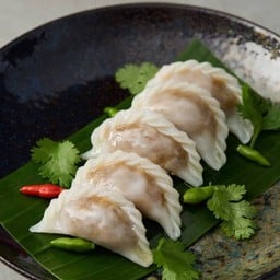 ปั้นสิบไส้ปลา