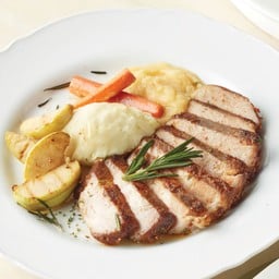 K1.สเต๊กสันคอหมูซอสแอปเปิ้ล