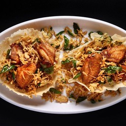 ปีกไก่ทอดตะไคร้ (เล็ก)