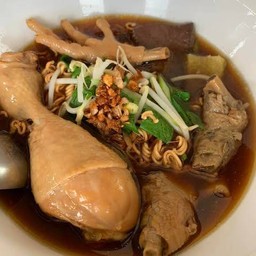 ก๋วยเตี๋ยวไก่มะระ น้ำ