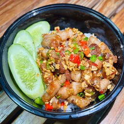 ข้าวสามชั้นคั่วพริกเกลือ