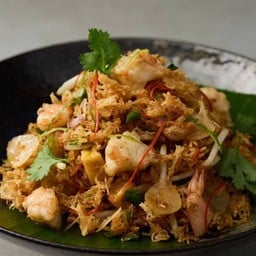 หมี่กรอบ