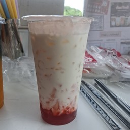 สต์เบอร์รี่ นมสด