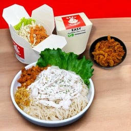 [เซตสุดฮิต] หมี่ไก่ฉีก สูตรดั้งเดิม (แถมน้ำพริกหมูกระจก) + น้ำพริกหมูกระจก ขนาด 20 กรัม