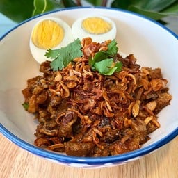ข้าวหมูตุ๋นเห็ดหอม