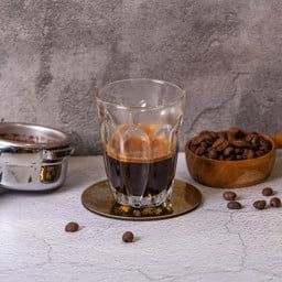 GATTA CAfé เซ็นทรัล อีสวิลล์