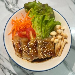 ข้าวหน้าหมูสามชั้นเทอริยากิ