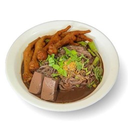 ก๋วยเตี๋ยวเรือขาไก่ตุ๋น