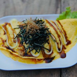 มาม่าเผ็ดเกาหลีชีสห่อไข่