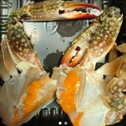 ปูม้าไข่  ดองซอสเกาหลี