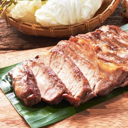 Grilled Pork Neck with Spicy Jaew Dipping Sauce Mix Crab Curry Stroganoff คอหมูย่างจิ้มแจ่วปูสโตรกานอฟ