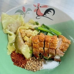 ซุย ก๋วยเตี๋ยวหมูต้มยำ