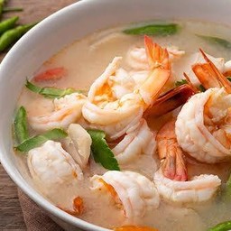 ต้มยำทะเลน้ำใส