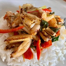 ข้าวกระเพราปู