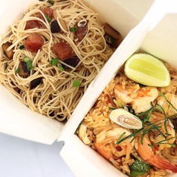 (Set 1) หมี่ฮ่องกงผัดกุนเชียงเห็ดหอม+ข้าวผัดต้มยำทะเล