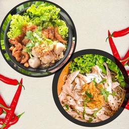 [เซตสุดฮิต] เส้นหมี่ไก่ฉีก 1 กล่อง ฟรีน้ำพริกหมูกระจก1ชุด + หมี่คลุกแซ่บบบ