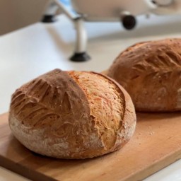Loaf : Bacon & Garlic Parmesan