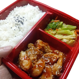 ข้าวซี่โครงอ่อนซอส BBQ