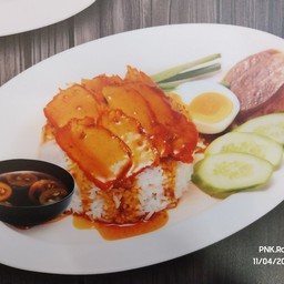 ข้าวหมูแดง