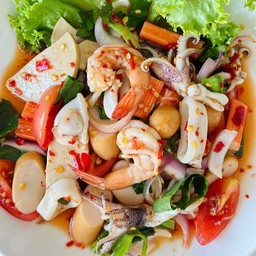 ยำ 5 สหาย