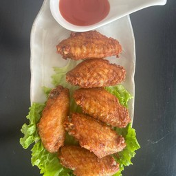 ปีกไก่ทอด