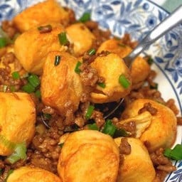 ข้าวเต้าหู้คั่วหมูสับ