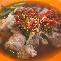 B1 ต้มหมูบ้านสิงห์