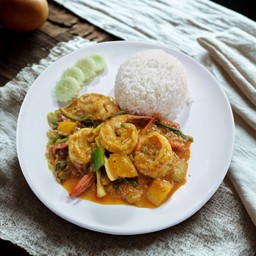 ข้าวกุ้งผัดผงกะหรี่