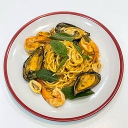 Seafood Shrimp Paste Pasta