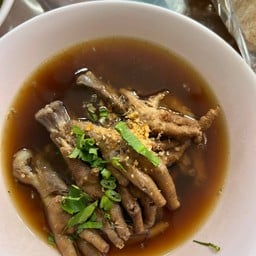 ตีนไก่ลวก8ชิ้นพร้อมน้ำซุป ขายเป็นชุด