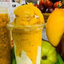 เสาวรส ปั่นโยเกิร์ต