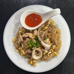 ก๊วยเตี๋ยวคั่วไก่