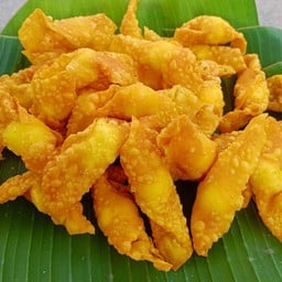 เกี๊ยวห่อไข่