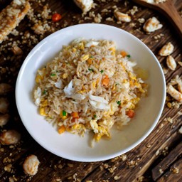 ข้าวผัดปู