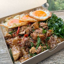 โคตรกะเพรา เนื้อตุ๋น