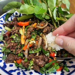 ก้อยเนื้อ